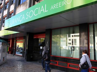 Respostas de Passos Coelho não satisfazem