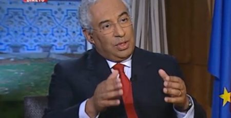 António Costa bate Passos Coelho