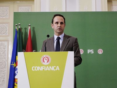 Governo é incapaz de aproveitar Plano Juncker