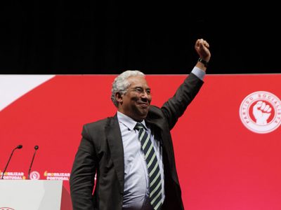 No país de abril quem escolhe os governos é o povo