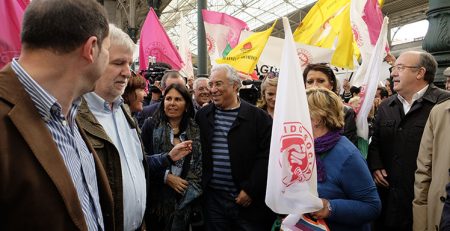 Quanto mais a luta aquece, mais força tem o PS