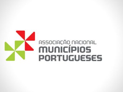 Autarcas confrontam PM com preocupações sobre fundos comunitários
