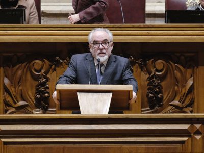 Uma verdadeira reforma estrutural