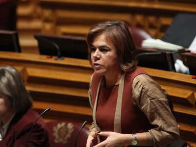 Um combate com o PS na linha da frente