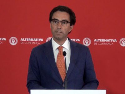 Estado está a ser usado ao serviço de PSD e CDS