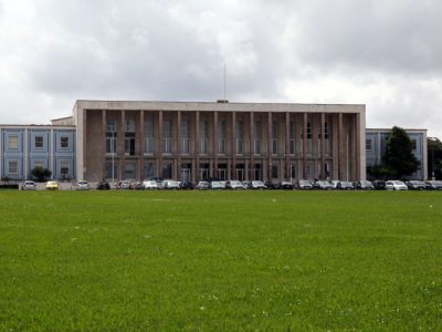 PS apresenta hoje cabeças de lista