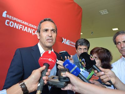 Passos Coelho mandou “às urtigas” promessas de 2011