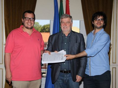 JS entrega centenas de inscrições