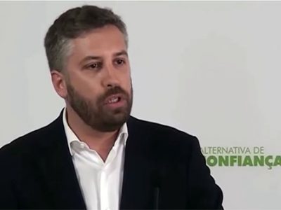 À primeira todos caem, à segunda cai quem quer