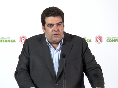 Governo insiste na propaganda e na fábula da devolução fiscal