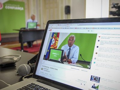 O PS é um construtor de soluções