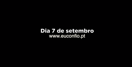 Um mês