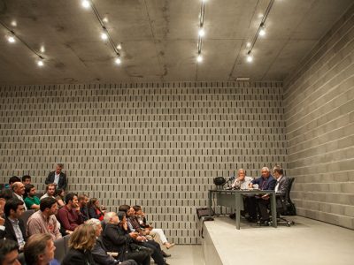 Conhecimento é fundamental para o desenvolvimento do país