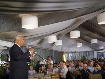 Cada abstenção é um voto na coligação de direita