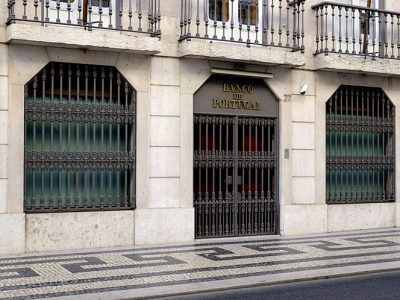 António Costa lamenta gestão do regulador