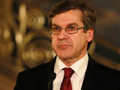 Os partidos estão a dar uma lição de democracia