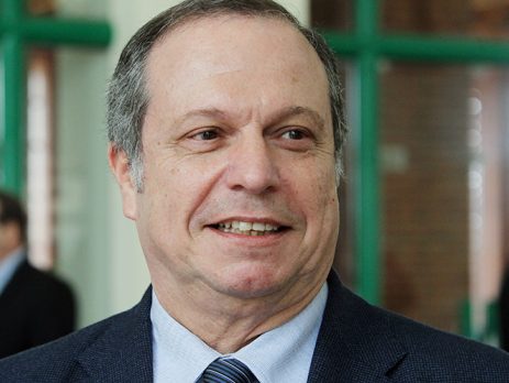 Carlos César formaliza recandidatura a presidente do PS