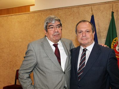 Eduardo Ferro Rodrigues candidato a presidente da AR. Carlos César proposto para líder parlamentar