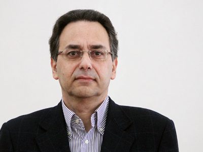 “Temos de defender uma democracia representativa completa”