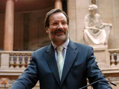 O decano dos deputados socialistas