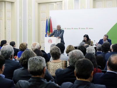 E AGORA, SENHOR PRESIDENTE?