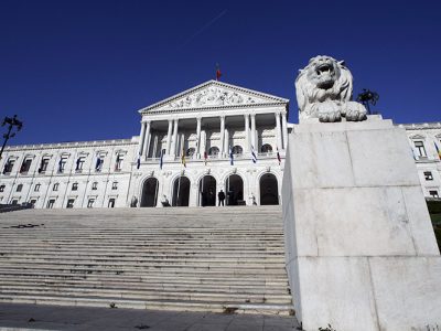 Medidas atempadas do Governo são essenciais para proteção do emprego na pequena pesca costeira