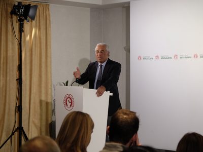 Não existem razões para adiar a posse de um Governo PS