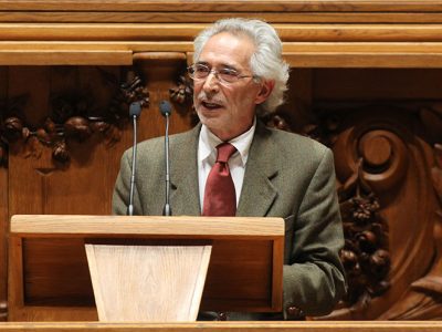 Governos de gestão são incidentes de percurso nas democracias