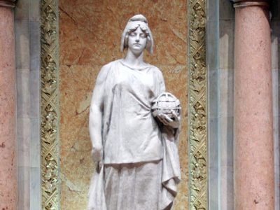 “Uma Estátua da República para o Hemiciclo”