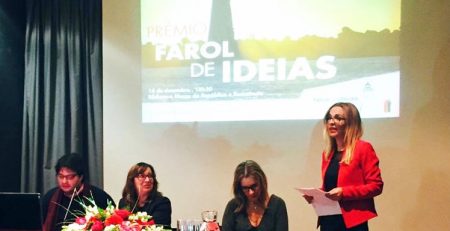 Mulheres socialistas da FAUL premeiam políticas de igualdade