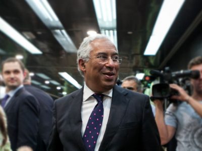 Aprofundar laços históricos e novas parcerias na economia e ciência