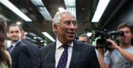 Aprofundar laços históricos e novas parcerias na economia e ciência