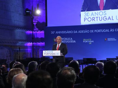 Envolver e responder aos anseios dos cidadãos é o grande desafio atual da Europa