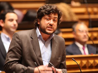 PS reafirmará diplomas vetados por Belém