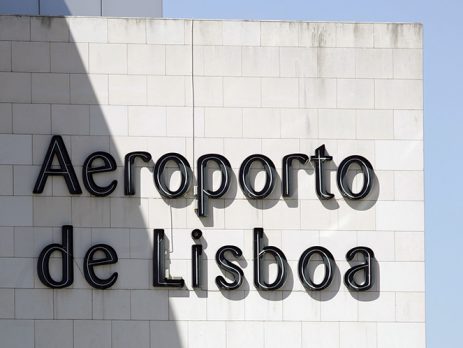 Aeroporto de Lisboa recebe nome de Humberto Delgado