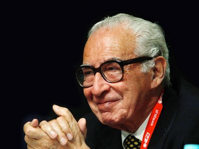 Almeida Santos homenageado pelo Ministério da Justiça