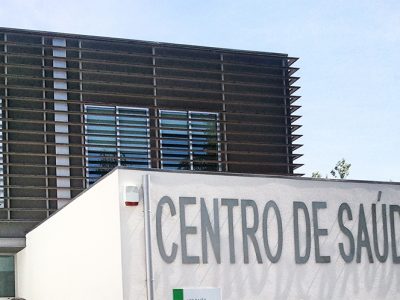 Reforma dos cuidados primários com mais médicos de família