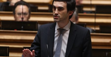 PS quer subsídio de desemprego acima do valor do IAS
