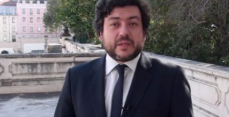 Reforçar a qualidade da democracia com mais transparência
