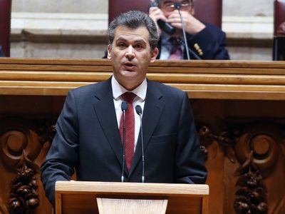 PS quer envolver sociedade civil no reforço da transparência em funções públicas