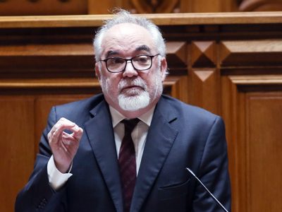 Direita andou 15 anos para trás com a qualificação dos portugueses