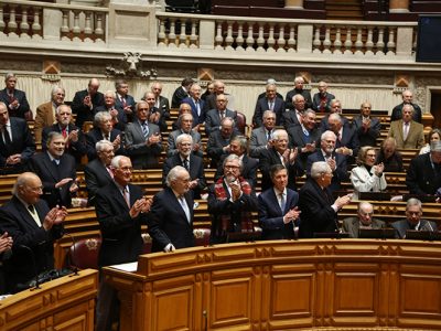 Assembleia da República enaltece legado dos constituintes à democracia