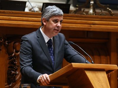 Programa de Estabilidade aponta caminho de responsabilidade e respeito pela Constituição