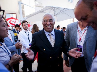 Favorecer o investimento para criar emprego qualificado
