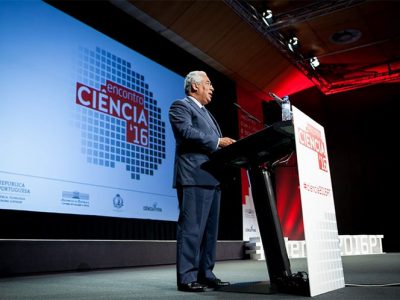 Portugal não precisa de medidas adicionais para corrigir execução que está a cumprir bem em 2016
