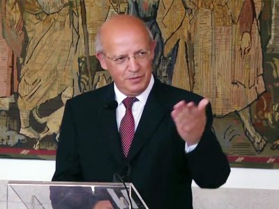 Direitos dos cidadãos residentes será prioridade de Portugal