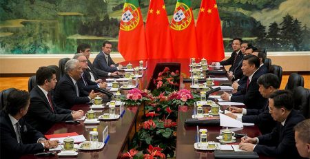 António Costa na China assina oito acordos económicos e culturais
