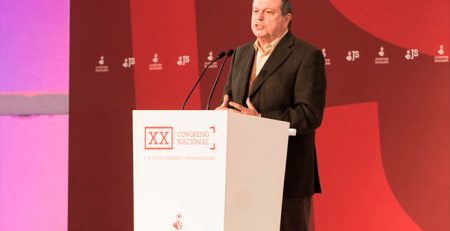 “Desnorte da oposição é bem claro na invocação ora do diabo ora do presépio”