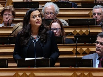 Parlamento unânime na homenagem a Guilherme Pinto