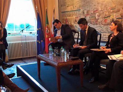 Governo reforça serviços consulares no Reino Unido